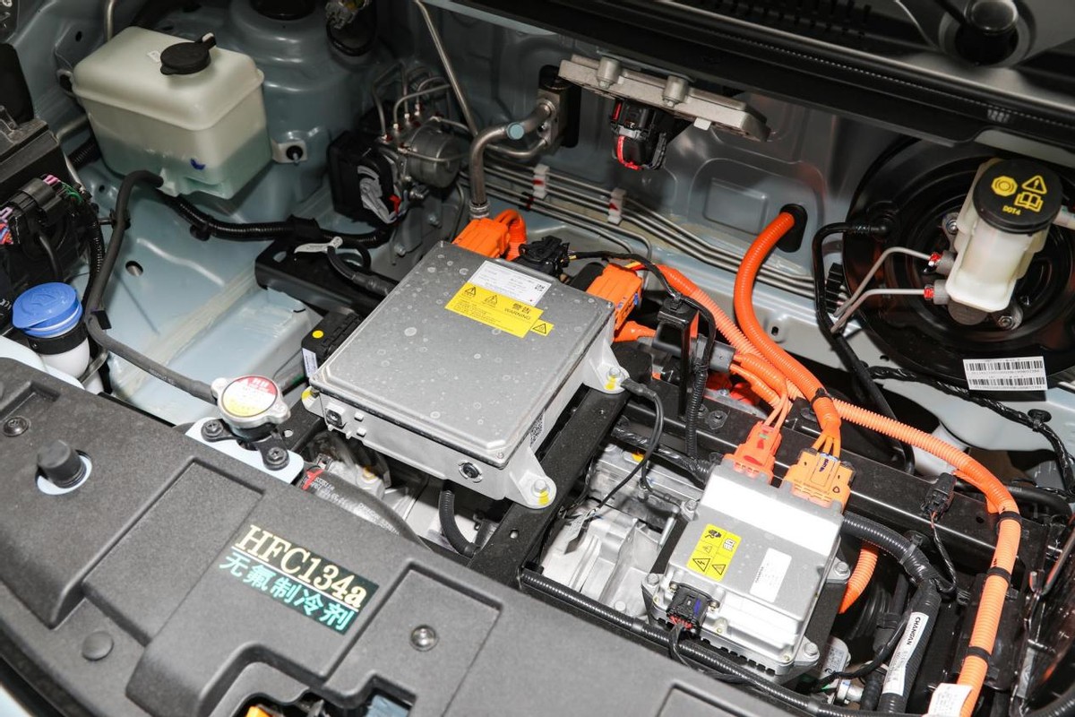 经济实惠老百姓代步用车哪款,家庭新能源代步买什么车比较实用