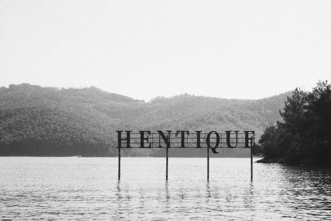 推荐秋冬毛衣高领,秋冬必备毛衣推荐