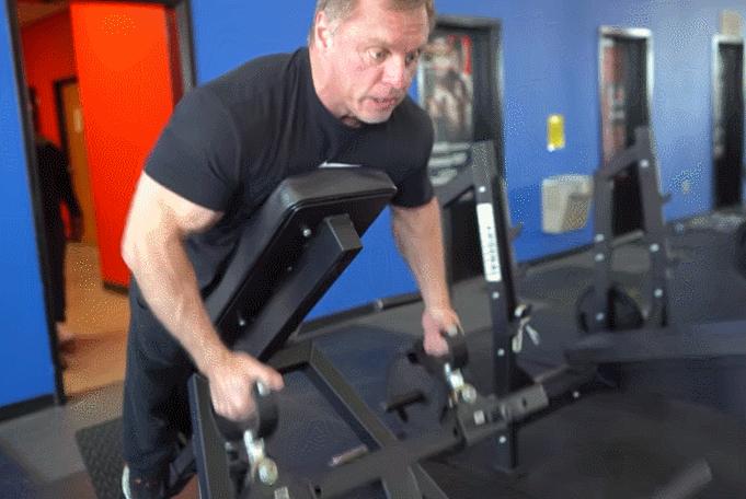 3个背部训练,3个背部训练动作