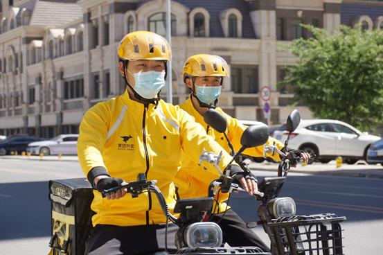 美团外卖成立骑手服务部联合全国2200家餐厅推出骑手专属折扣餐