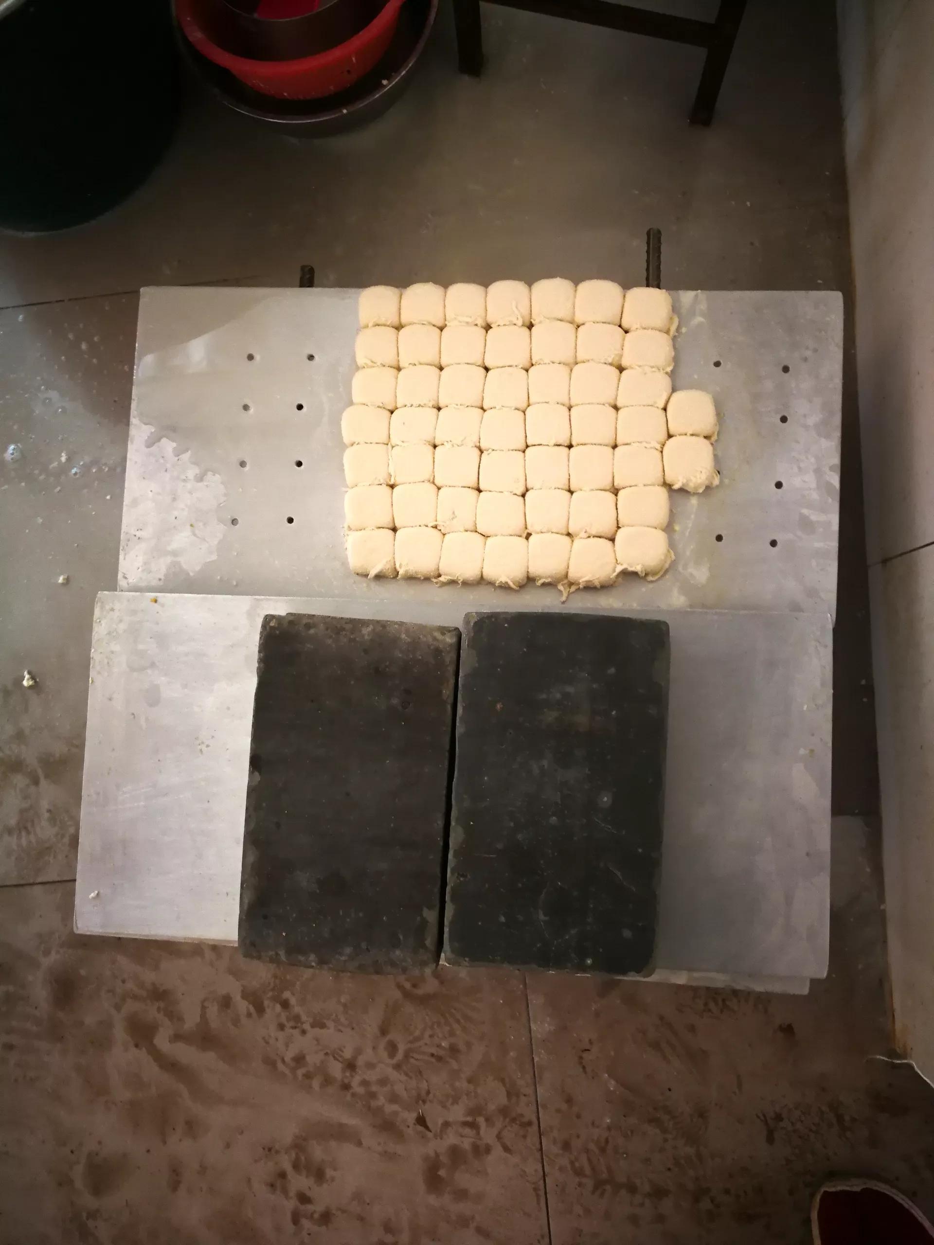 建水烤豆腐正宗做法,建水烤豆腐