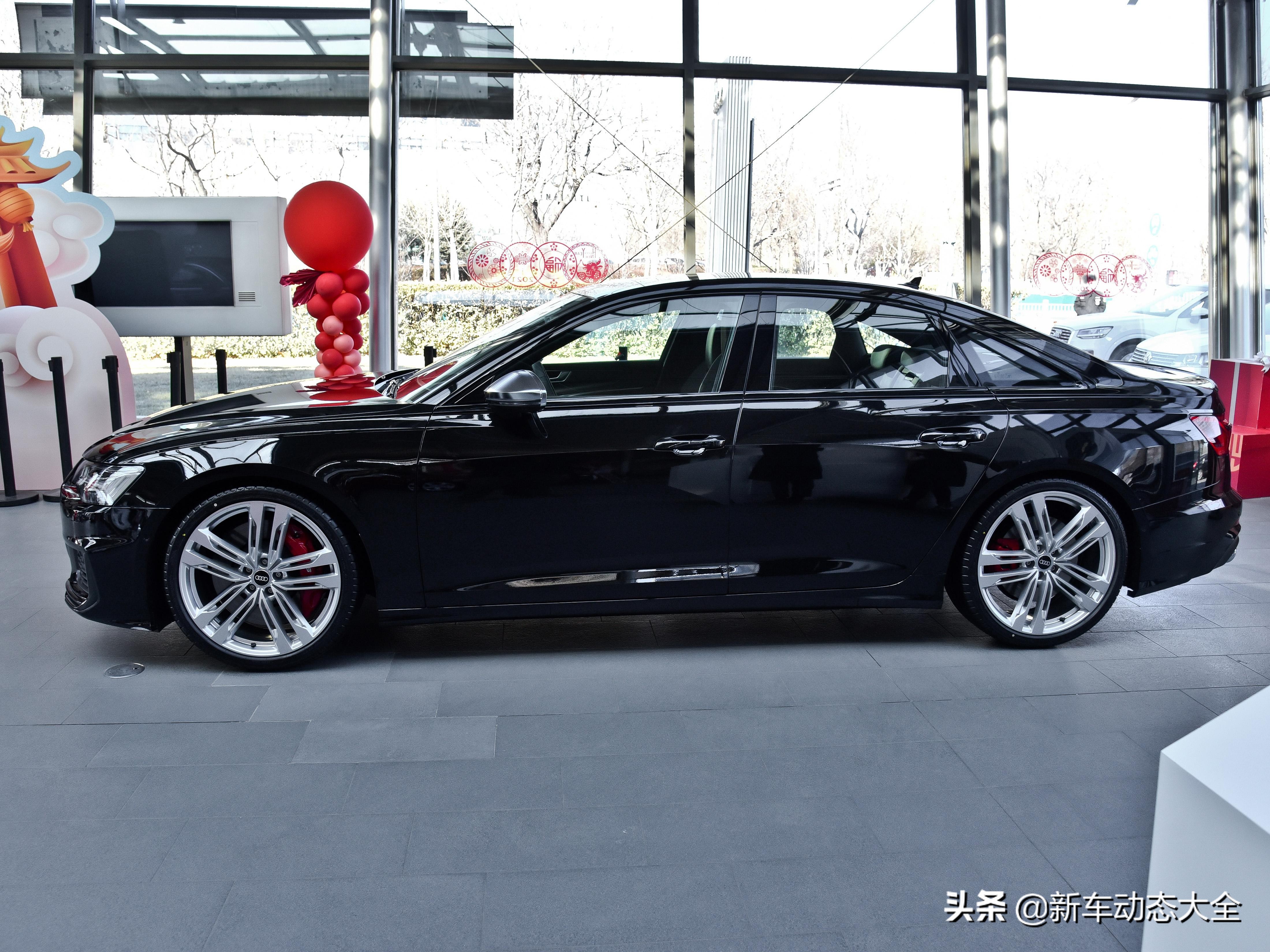 v6双涡轮四驱,2019款奥迪s6