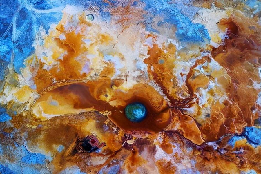 青海恶魔之眼形成的原因,青海恶魔之眼打卡地