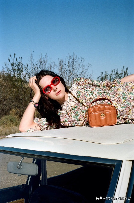 coach新包5900元,coach新包粘手