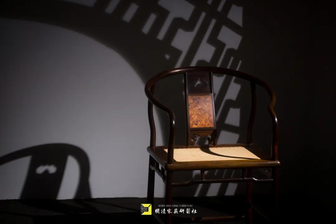 余尝净一室，置一圈椅|影木坊
