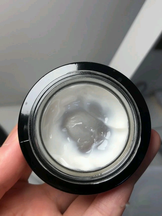 海蓝之谜和兰蔻哪个牌子好,兰蔻海蓝之谜是国际品牌吗