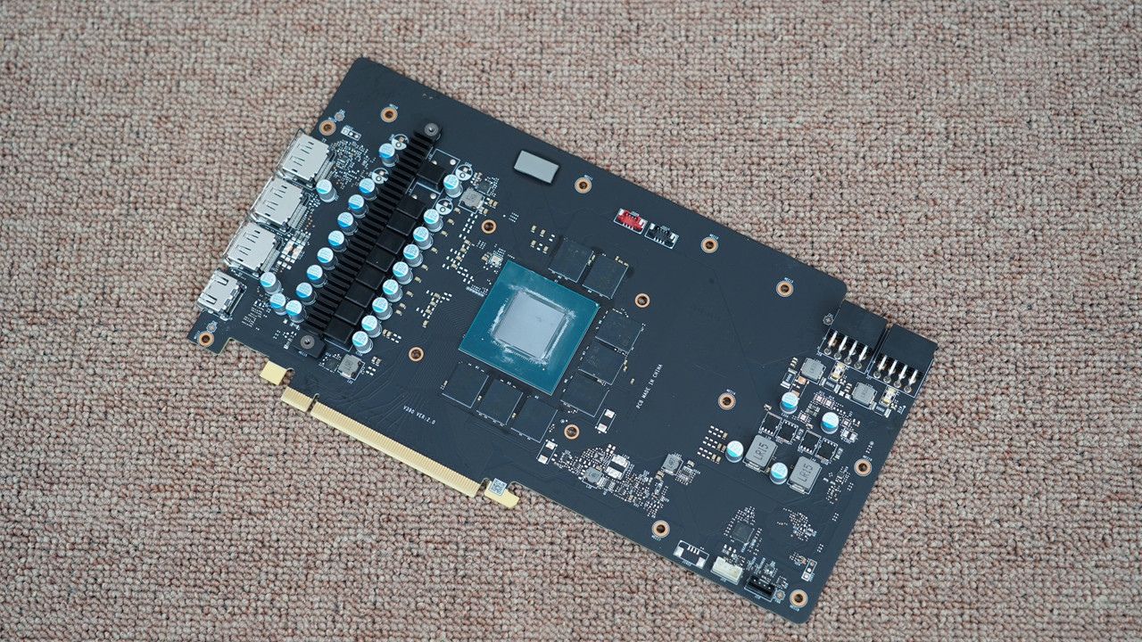 itx三槽显卡机箱,itx机箱能装多大显卡