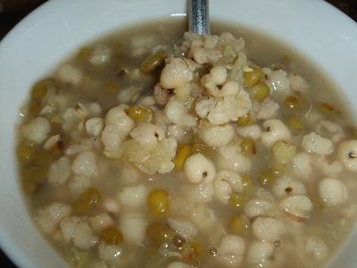 傅园慧运动员伙食,傅园慧满身抓痕是怎么回事