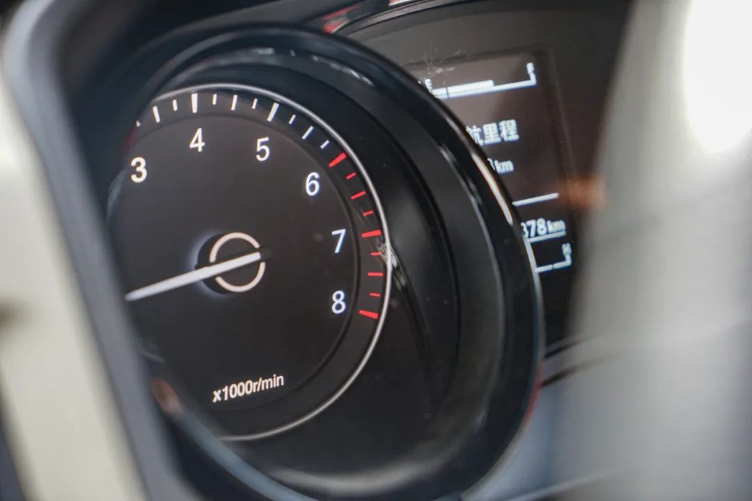 神车新变化五菱宏光plus,神车是否真神评测五菱宏光s