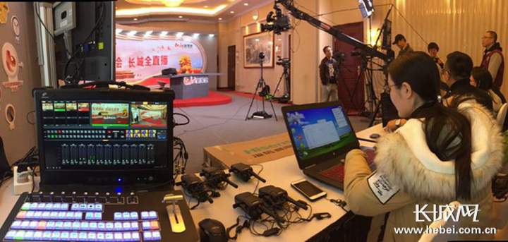 高举旗帜开创中国梦,高举旗帜铸忠诚砥砺奋进开新局