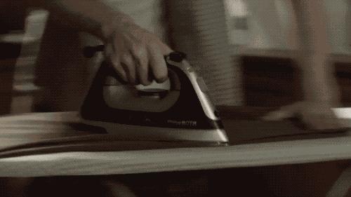 20秒熨烫好一件衣服,10秒烫翘持久定型