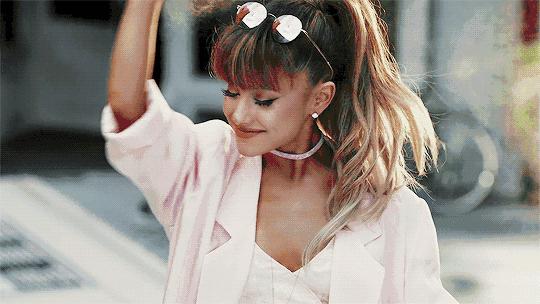 洗完头好闻又舒服的洗发水,香水洗发水持久留香72小时正品