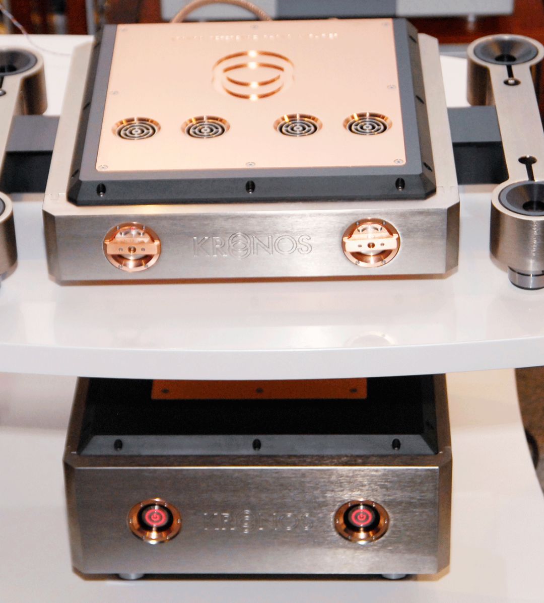 加拿大KronosAudio中国首发ReferencePhono电子管唱头放大器