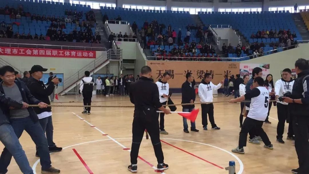 确认过眼神你们是最吃苦耐劳的人,确认过眼神的你就是我们要找的人