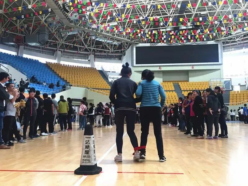 确认过眼神你们是最吃苦耐劳的人,确认过眼神的你就是我们要找的人