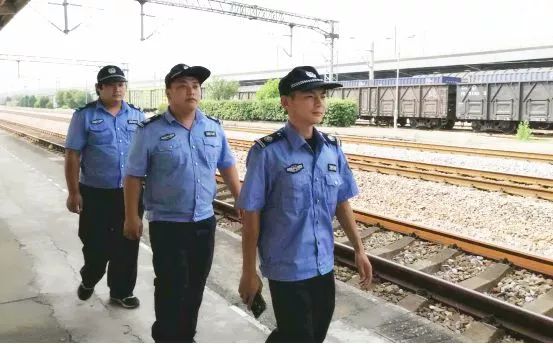 奔牛镇公开招聘,奔牛镇招工信息