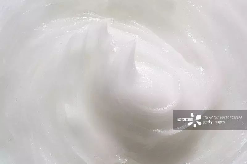 手脚冻疮怎么治断根,冬季治手脚干裂冻疮有效的药