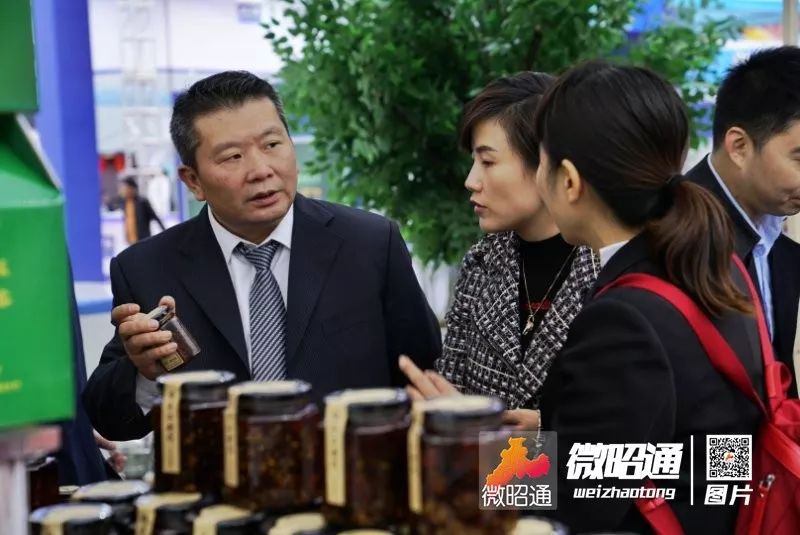 云南彝良苗族相亲,云南昭通彝良00后女孩相亲