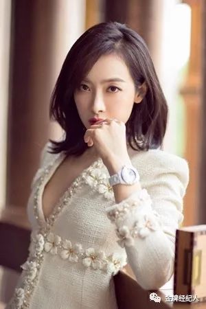 吴京躲避子弹,吴京攀登者无替身