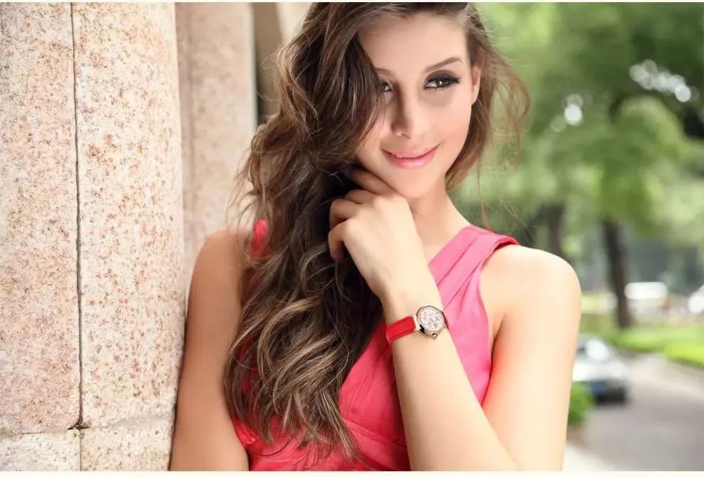 23岁后的女人用点好的！只需599元的SV冻龄水为何被誉为欧洲女性的驻颜神器？SV冻龄水胜于神仙水天然安全高效