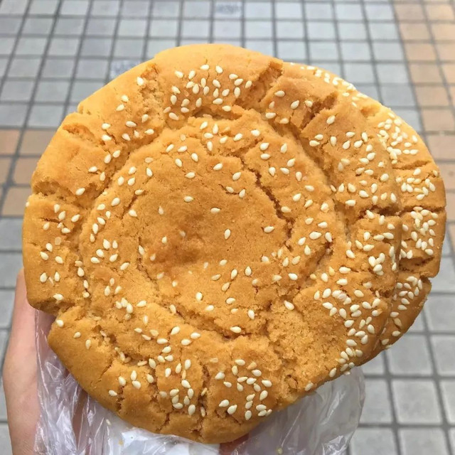 张敬轩美食一条街在哪,张敬轩之前住的地方