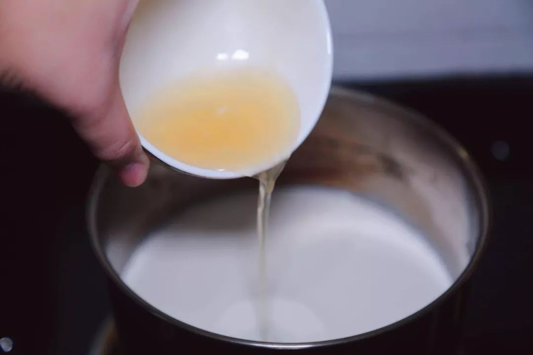 做草莓布丁的简单方法不需要qq糖,自己做草莓布丁最简单100%成功