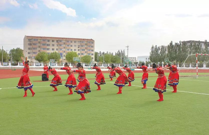 四子王旗教育新闻,四子王旗话和呼市话