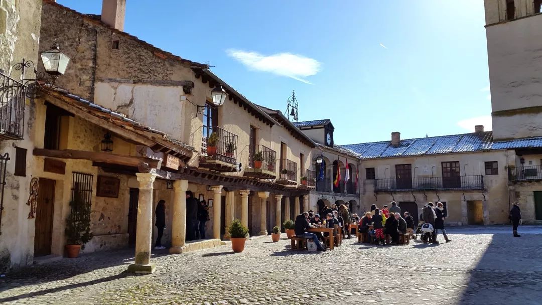 西班牙最美小镇排名,西班牙最美十个小镇