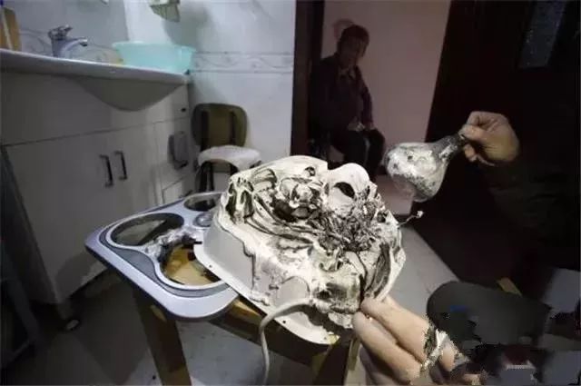 天气越来越冷浴霸安全吗,潮湿的天气用小太阳有用么