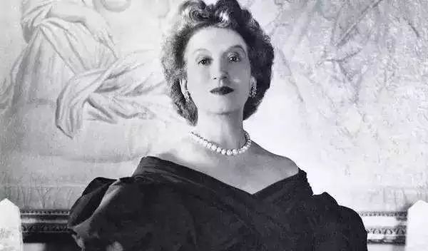 伊丽莎白雅顿绿茶润体霜好用吗,雅顿经典身体霜200ml