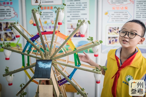 怕大雨天地下车库浸水?00后小学生造“神器”搞掂