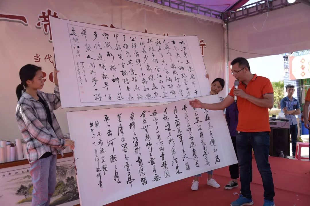 汇聚美食优惠团购,今年梧州宝石美食节在什么地方