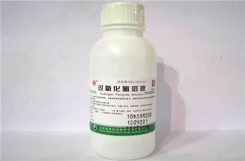 碘酒跟红药水的功能区别,碘酒和红药水区别