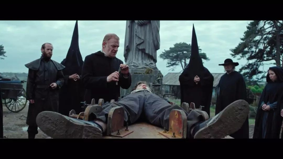 动作*片A**《突袭》之后，他又带来了一部*力暴**邪典！