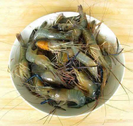 日照有什么好玩的地方,日照金山