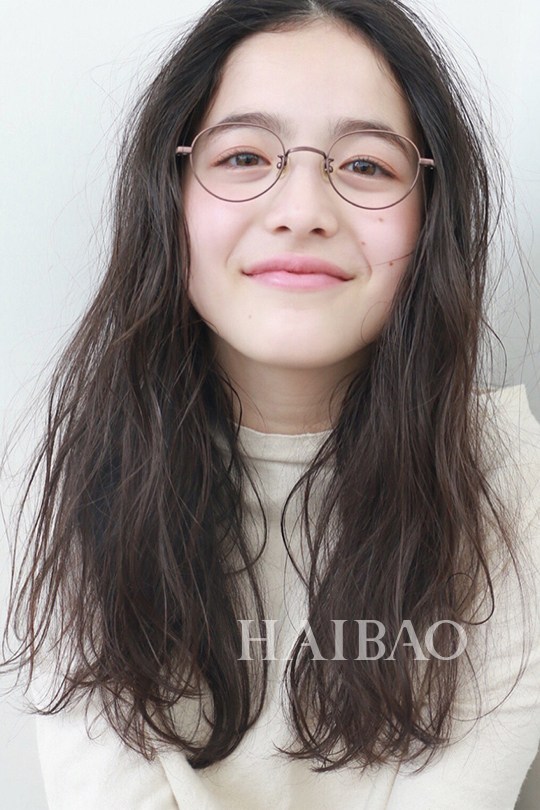 奚梦瑶何穗大表姐的维密秀,奚梦瑶何穗刘雯冬季街拍机场