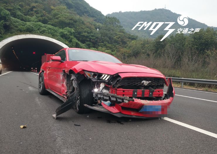 宁波19岁男孩追尾车祸,宁波小伙追尾事故