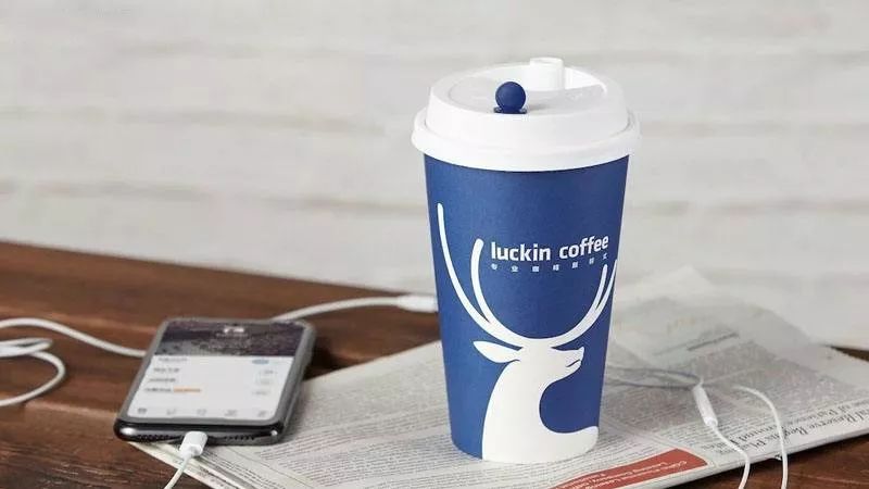 跟女神说一万句“多喝热水”，也比不上这个恒温暖杯垫！玻璃杯、瓷杯、不锈钢、牛奶盒都能使用