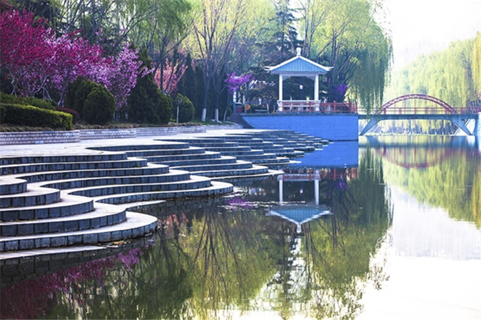 繁华地段地皮出售,繁华地段土地出售