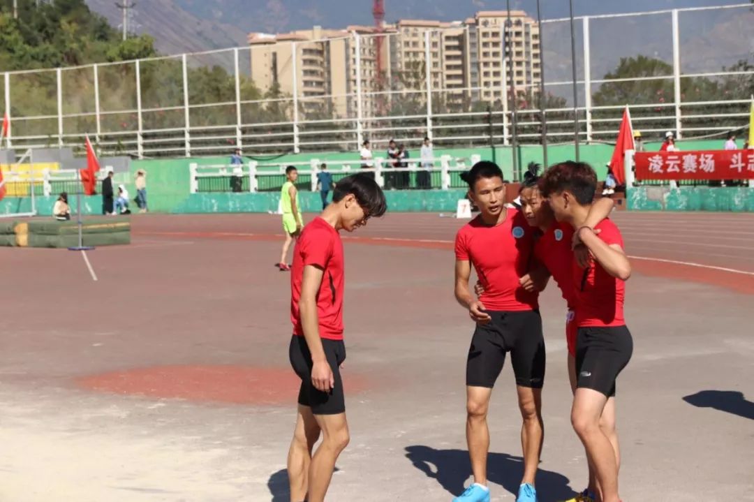 暖冬律动｜青春无畏，逐梦扬威，最拼的攀大ers