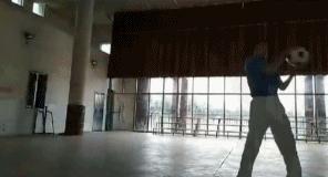 校园足球容易出现的争议判罚,中学生足球舞争议