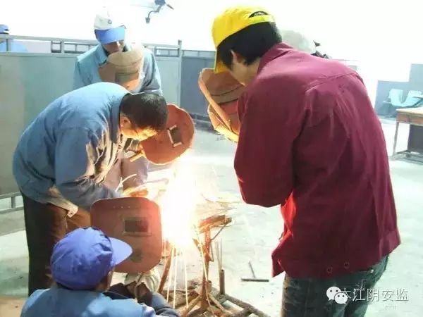 电气焊在施工中应遵守哪些规定,电气焊作业注意事项