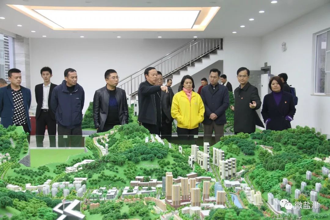 扶贫慰问寒冬送温暖,精准扶贫送温暖献爱心