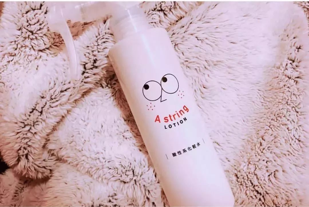 红肿，流脓的万年毒痘一喷全消失？岛国新晋痘肌终结者！彻底祛痘不反复！