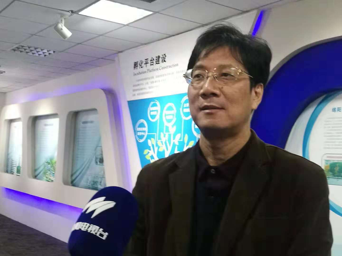 传统行业怎么转型社交电商新零售,传统企业互联网转型服务