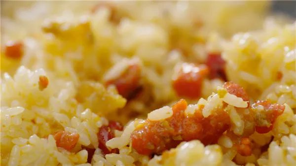 陈晓卿陈导：人间风味没我不爱吃的双手曾沾满天津皮皮虾的鲜血