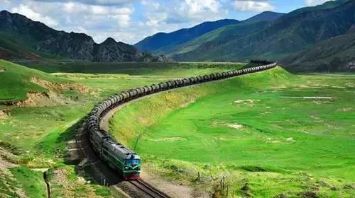 震撼！为什么中国人一定要建成川藏铁路？