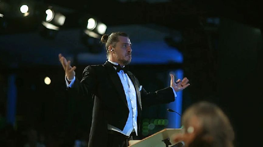 喜力最经典广告,脑洞大开的喜力广告