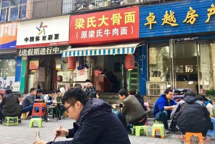 洛阳美食推荐六人餐,洛阳清淡的美食推荐店