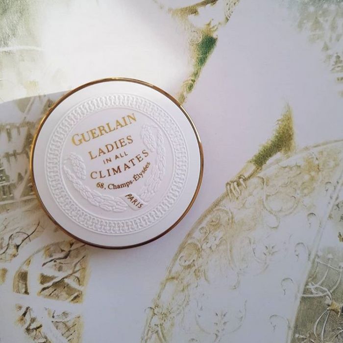 圣诞“妆”点亮平安夜